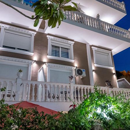 Hotel Elite Sarande Exterior photo