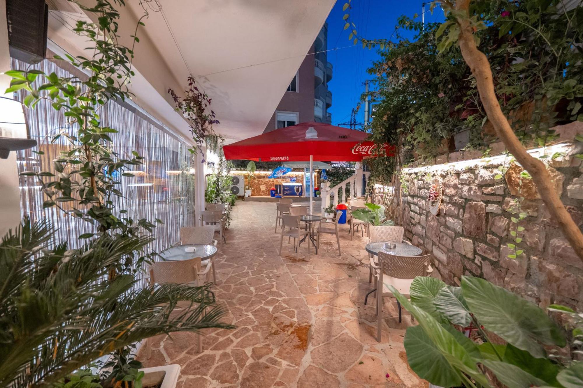 Hotel Elite Sarande Exterior photo