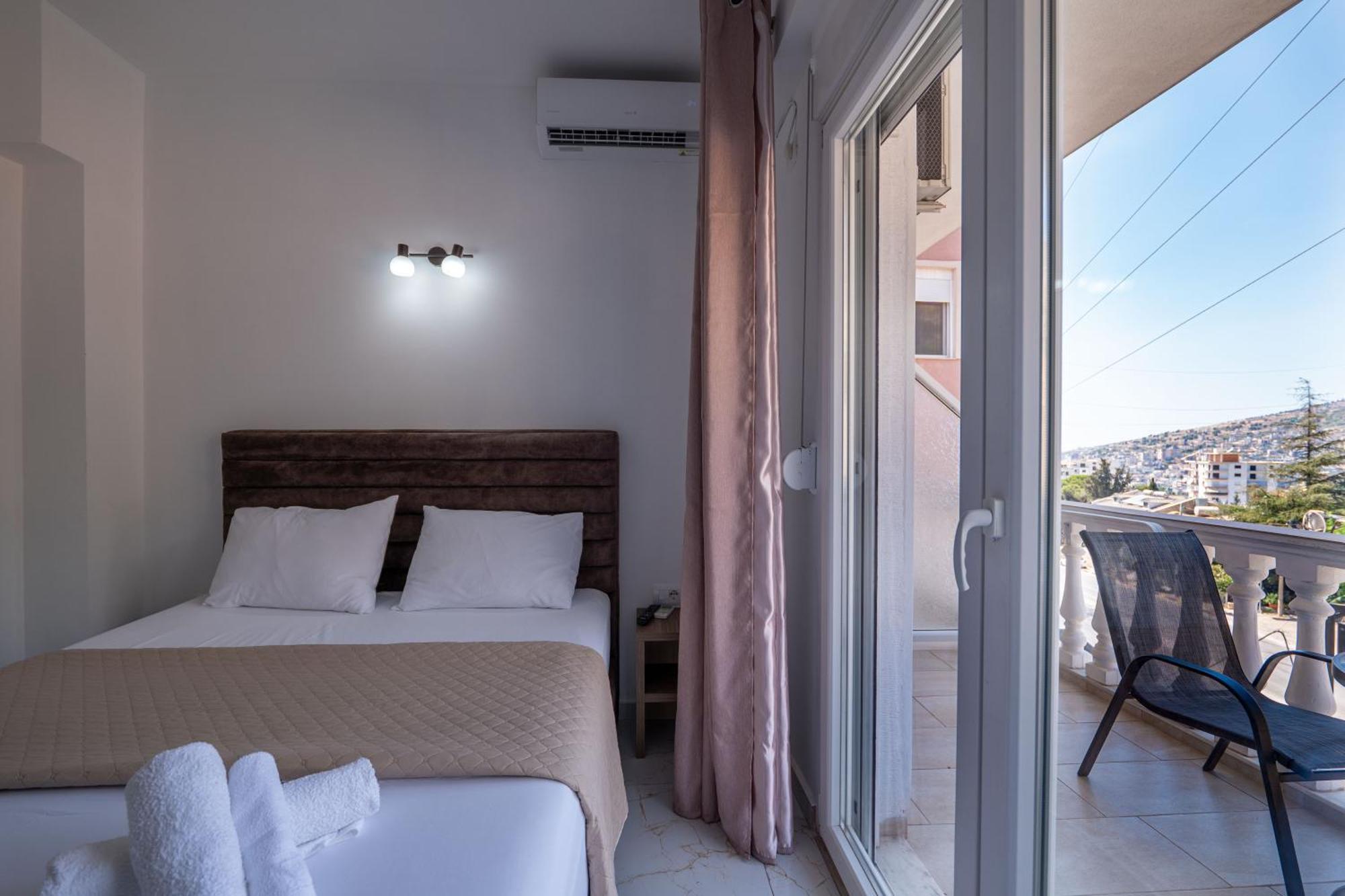 Hotel Elite Sarande Exterior photo