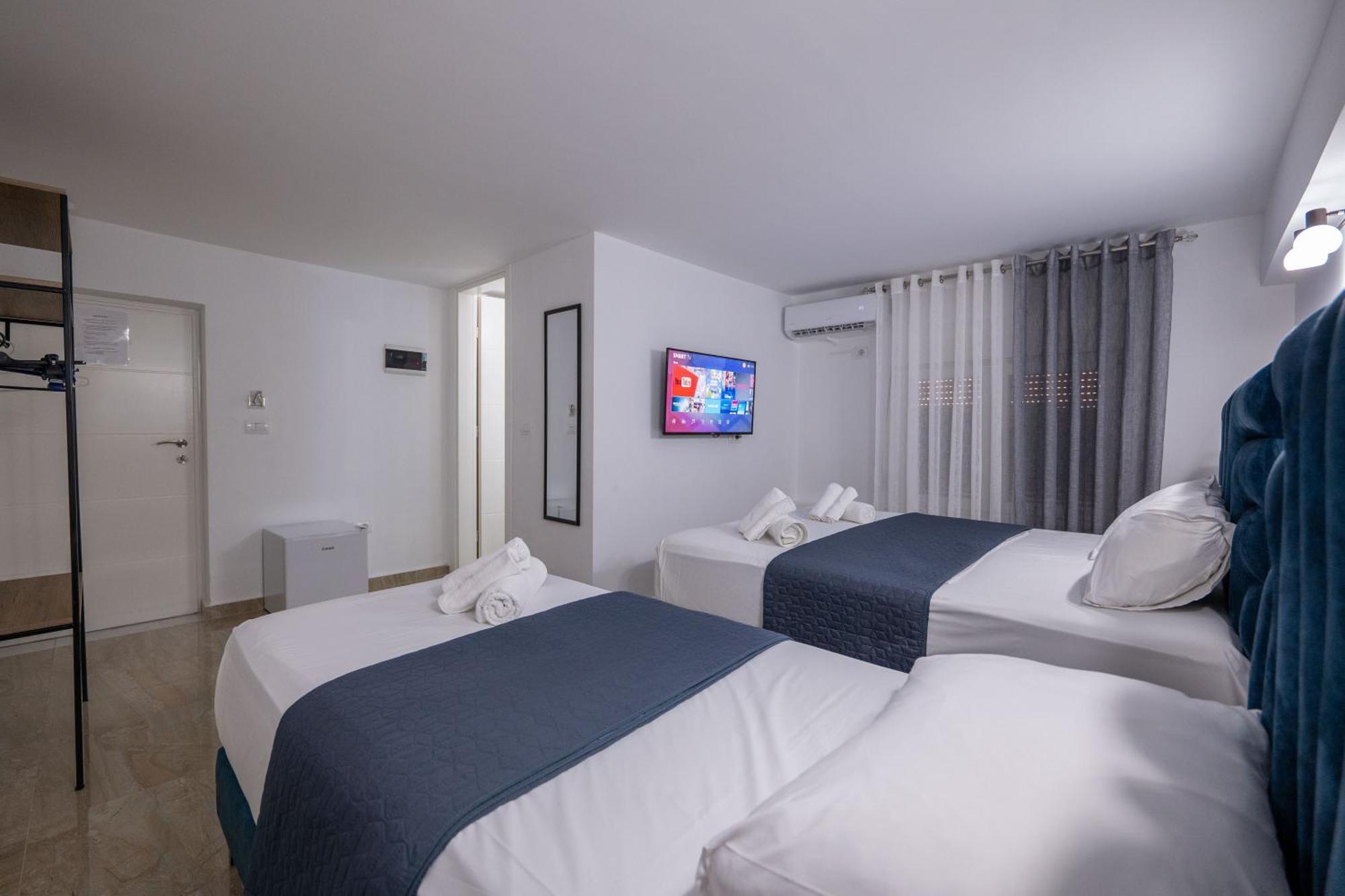 Hotel Elite Sarande Exterior photo