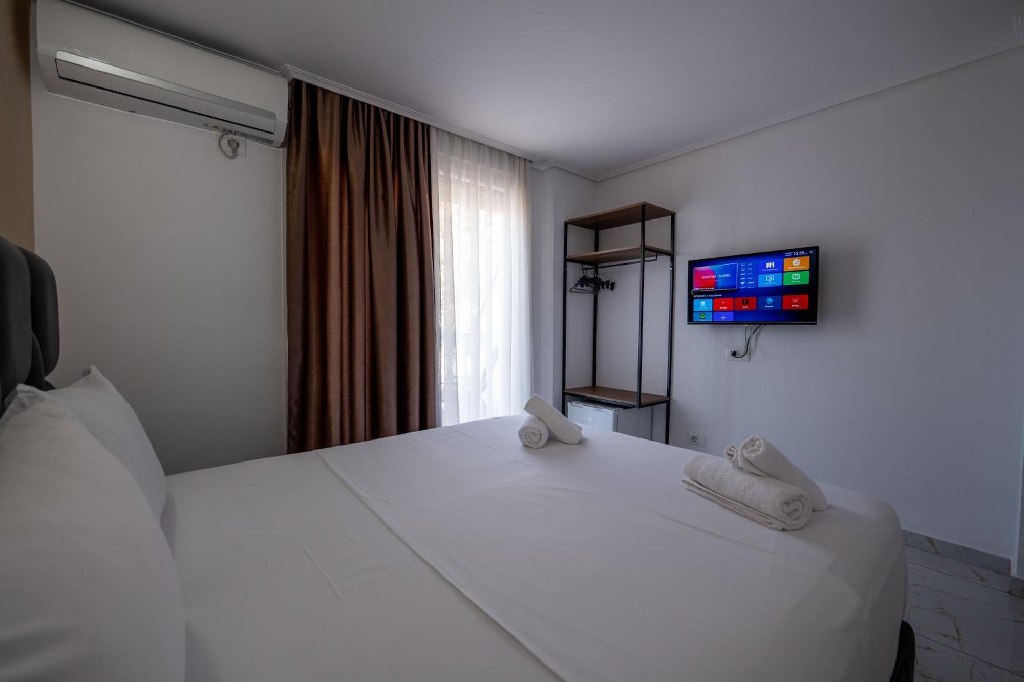 Hotel Elite Sarande Exterior photo